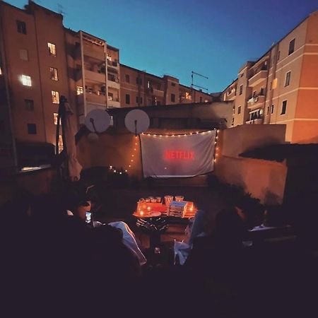 Appartamento Con Terrazzo Privato E Netflix Κάλιαρι Εξωτερικό φωτογραφία