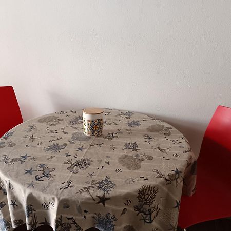 Appartamento Con Terrazzo Privato E Netflix Κάλιαρι Εξωτερικό φωτογραφία